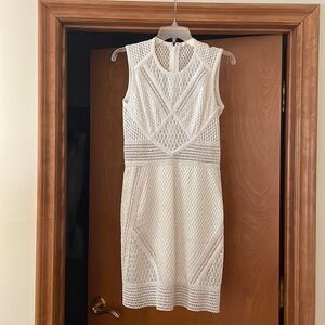Jonathan Simkhai White Dress
Perfect Condition
Size 6
